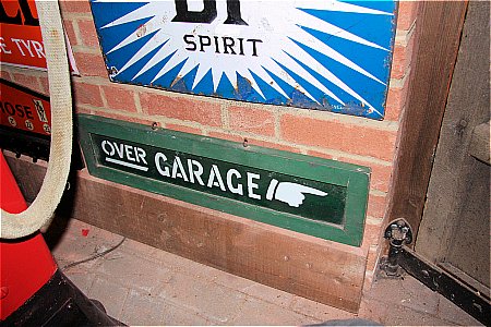 GARAGE (OVER) - click to enlarge